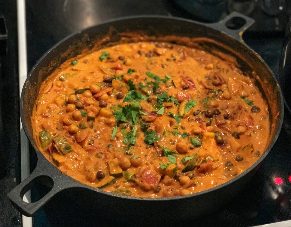 Easy Vegan Chickpea curry - Munchyesta