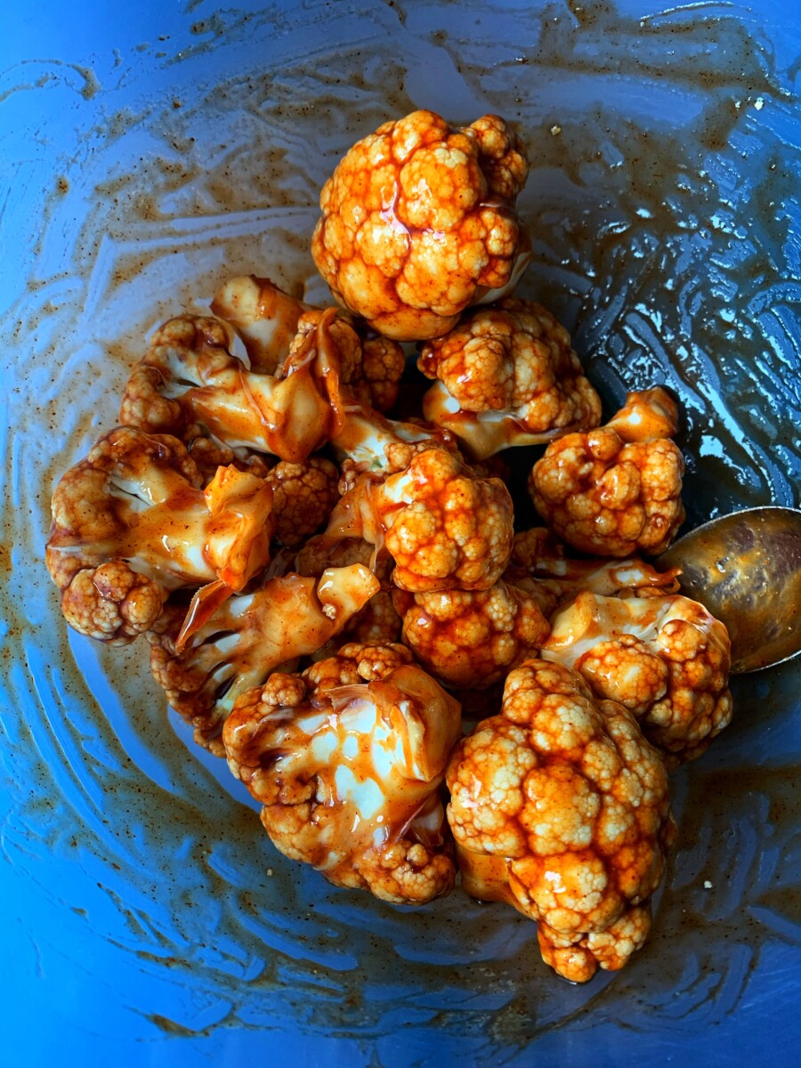 Cauliflower Buffalo Wings Vegan and GF Munchyesta