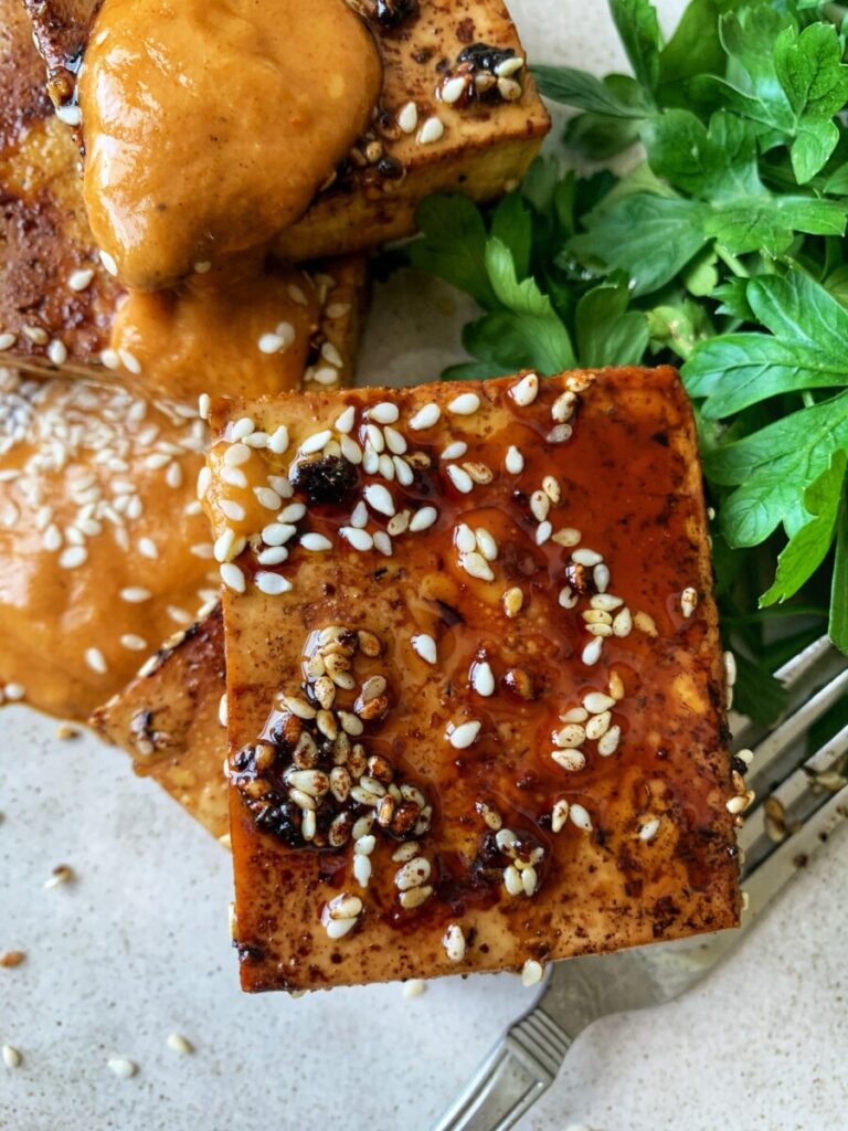 Easy Pan Fried Tofu with Soy Garlic Sauce - Munchyesta